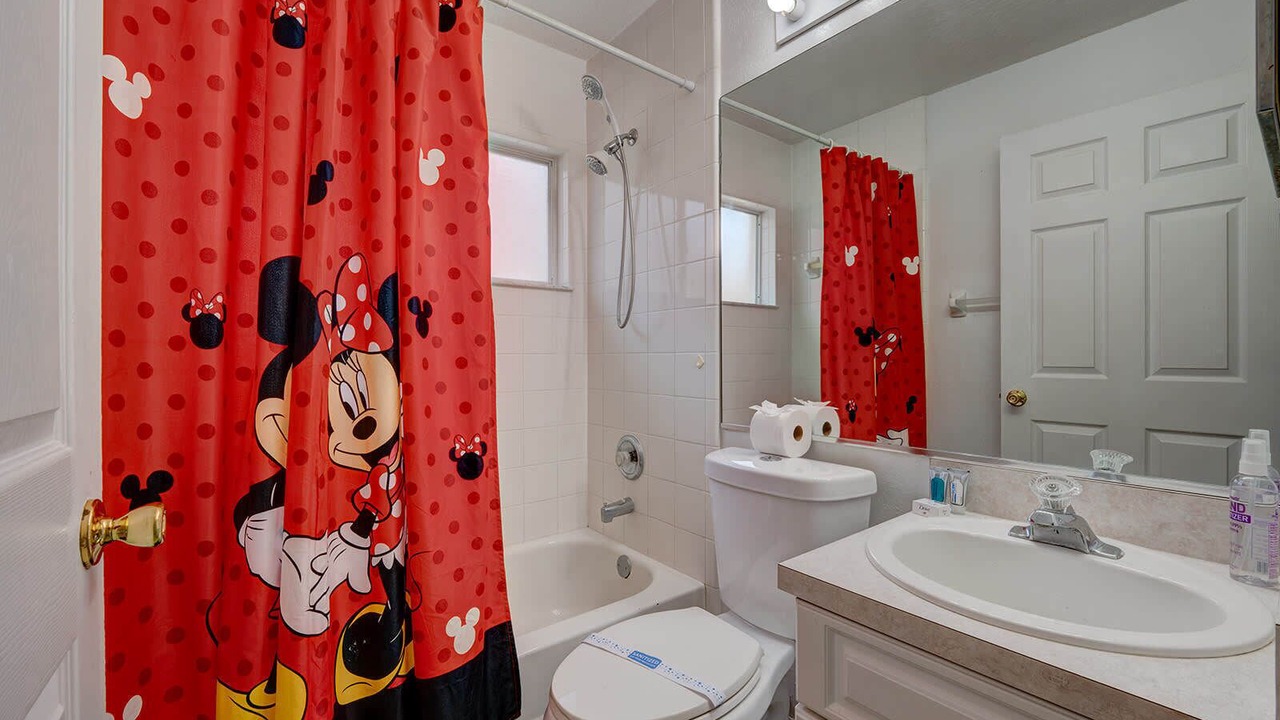 Photo of Bathroom in Bridgewater Crossing