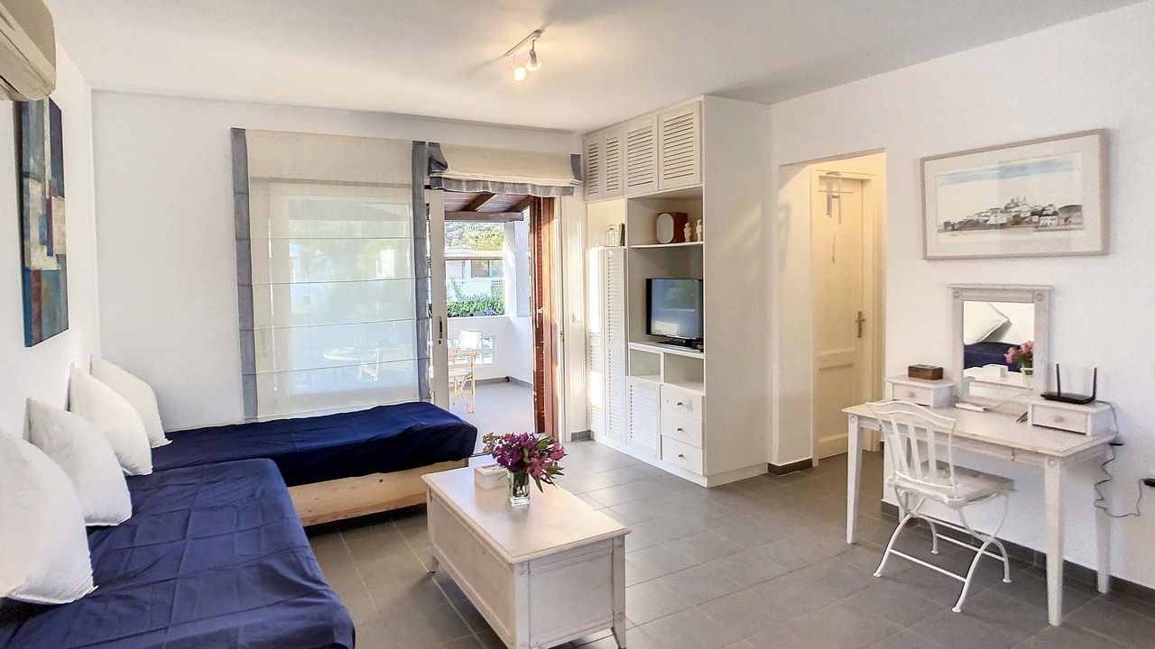 Photo of Bedroom in Plepi