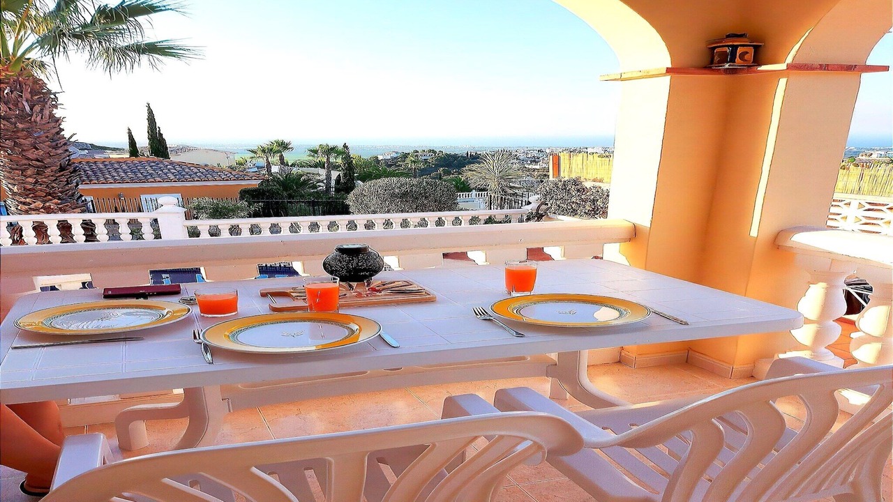Photo of Patio Balcony in Rafol de Almunia