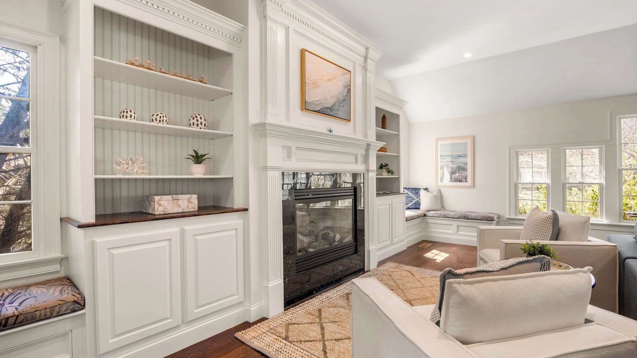 Photo of Livingroom in South Harwich