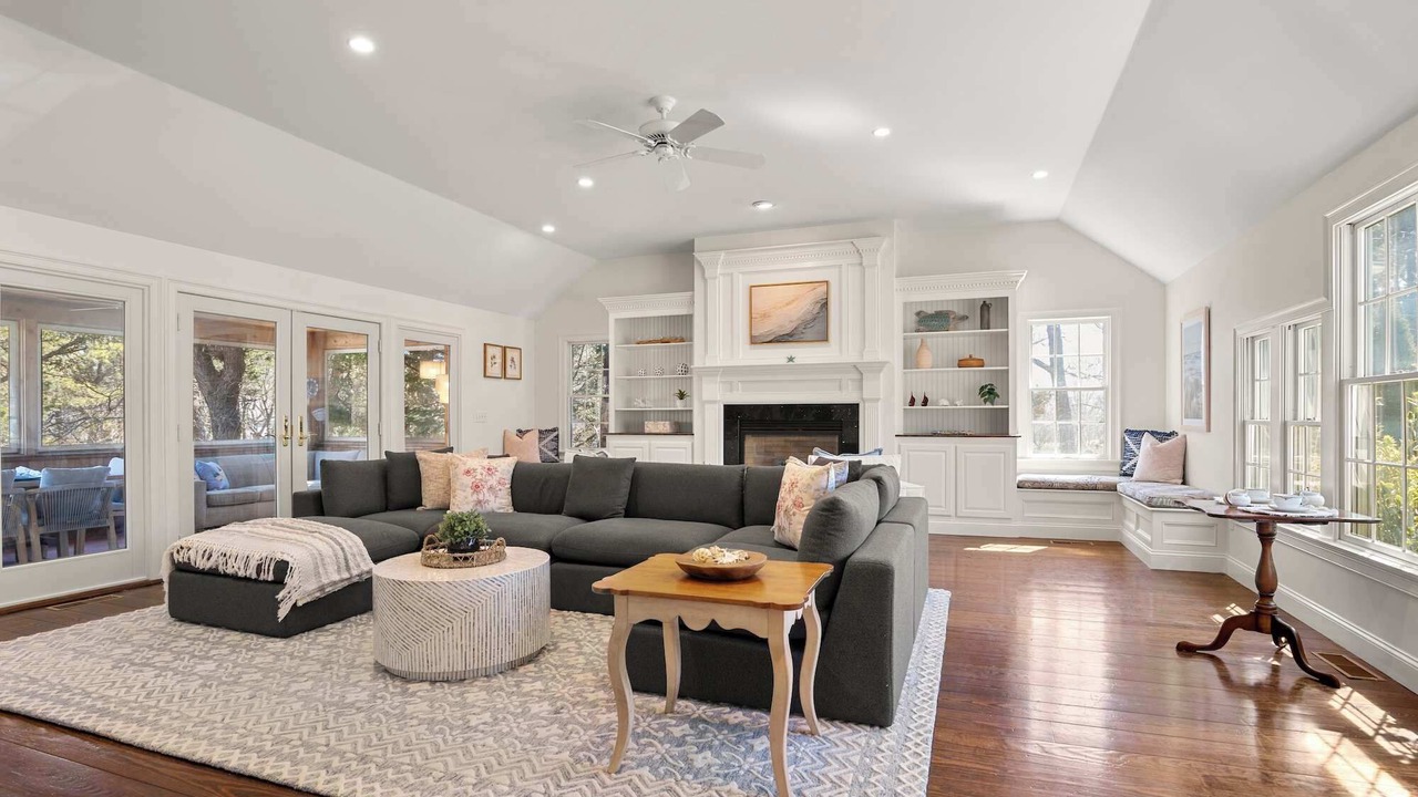 Photo of Livingroom in South Harwich