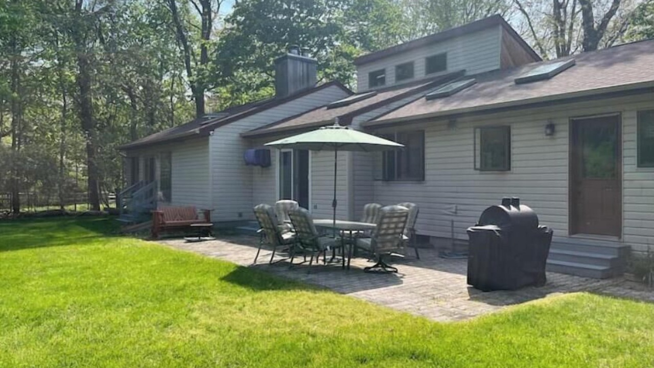 Photo of Outdoor in Center Moriches