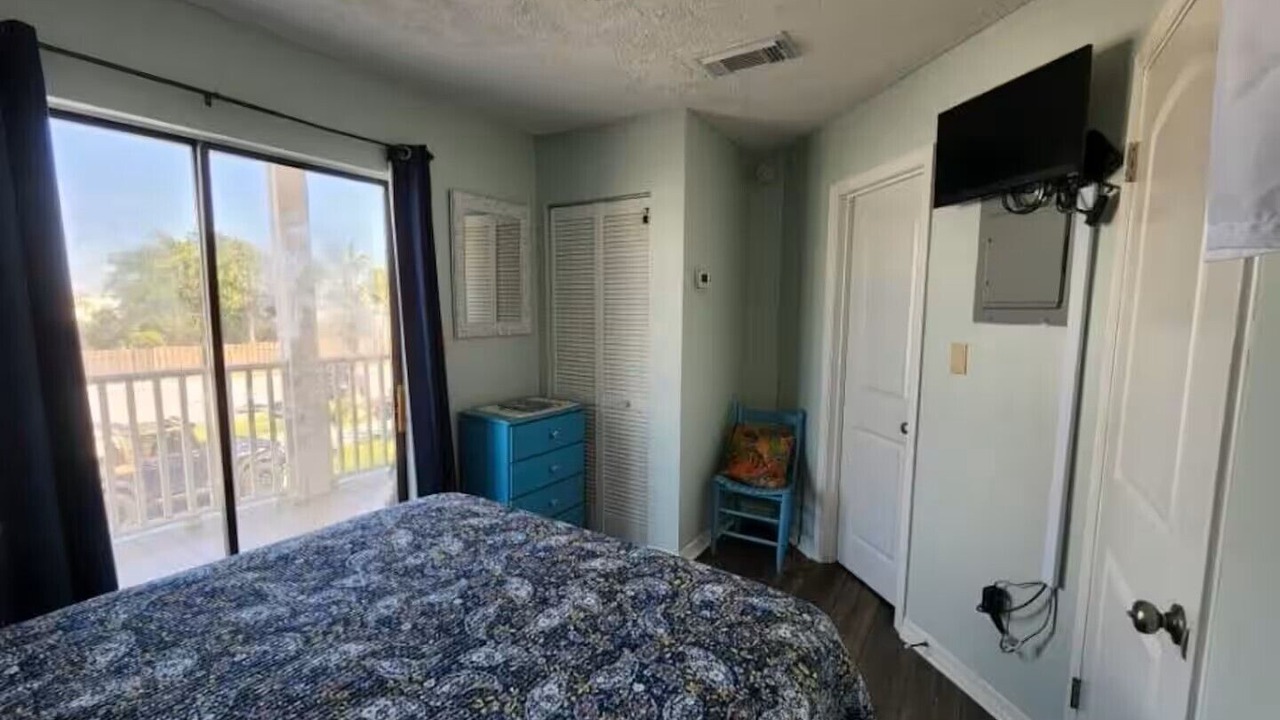 Photo of Bedroom in El Centro Beach