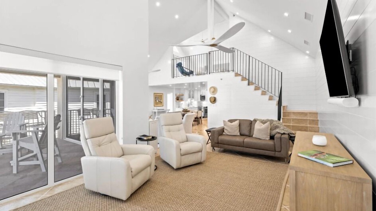 Photo of Livingroom in Seacrest