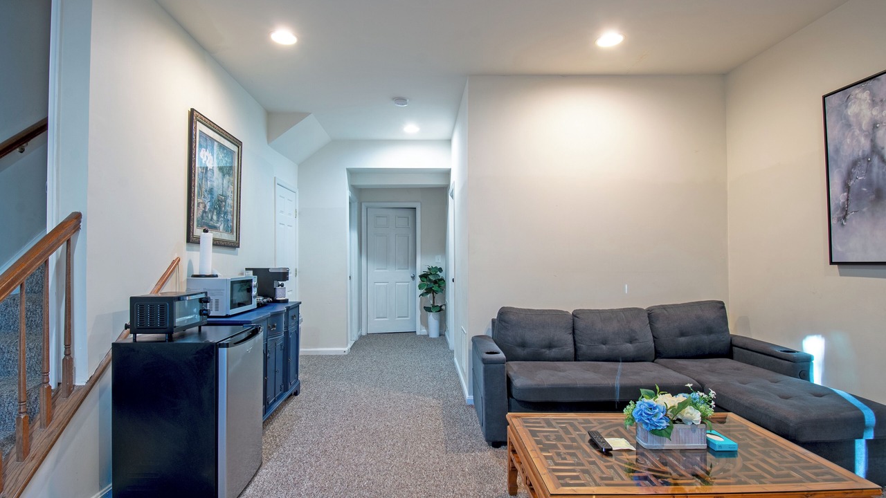 Photo of Livingroom in Leesburg