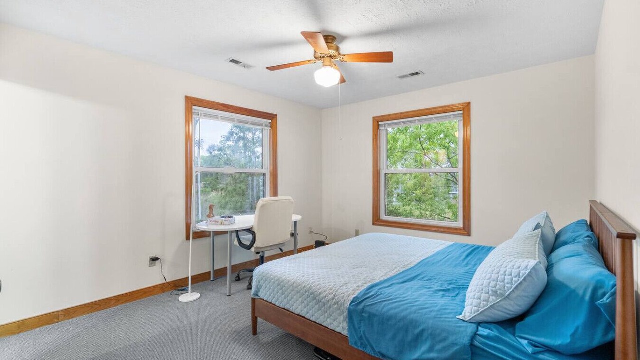 Photo of Bedroom in Hudgins