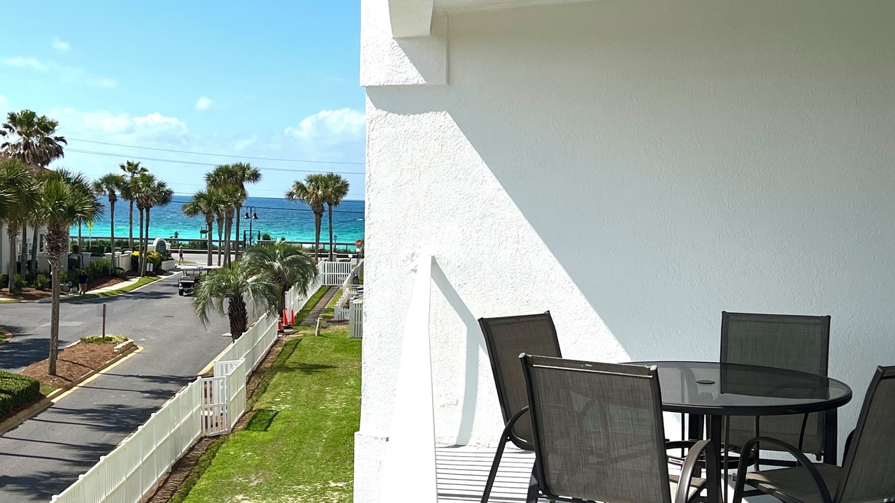 Photo of Others in Avalon Beach Estates