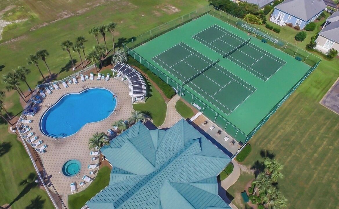 Photo of Others in Avalon Beach Estates