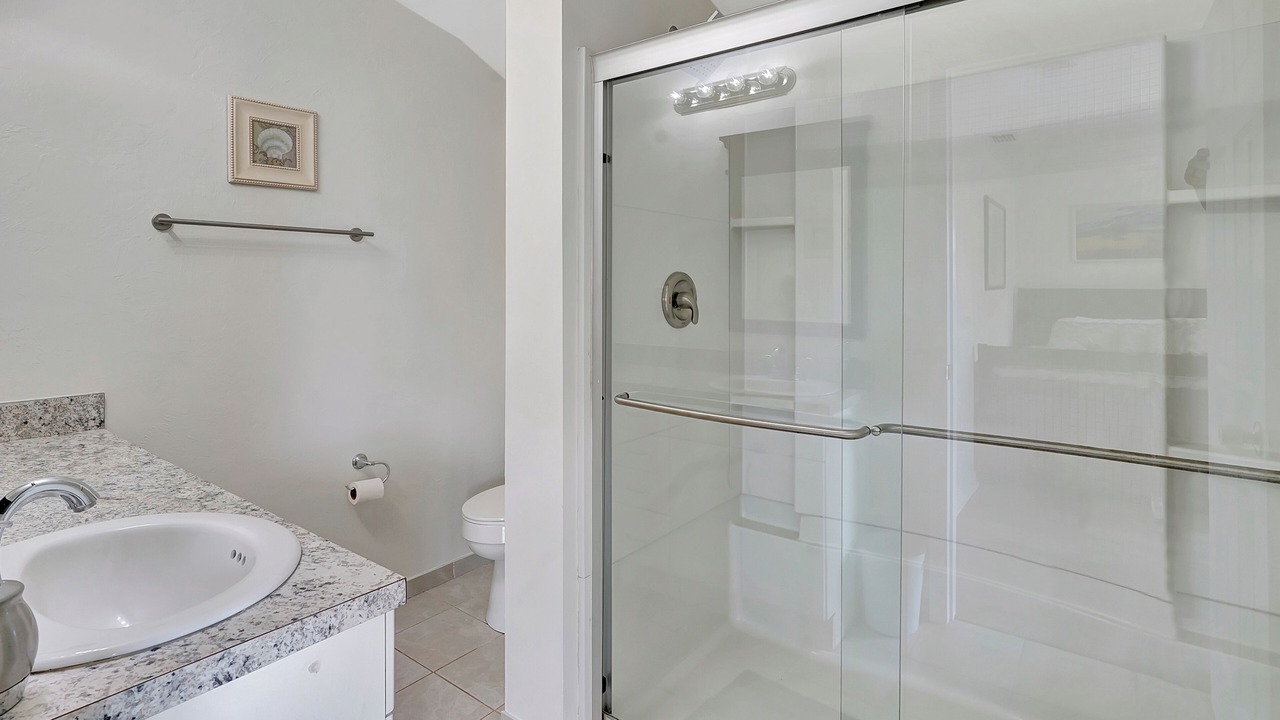 Photo of Bathroom in Truckland