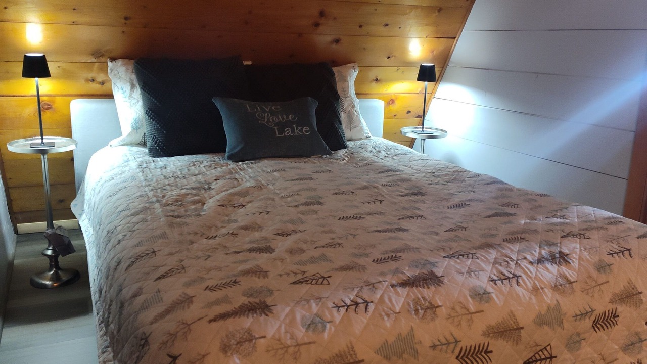Photo of Bedroom in Sherwood Forest