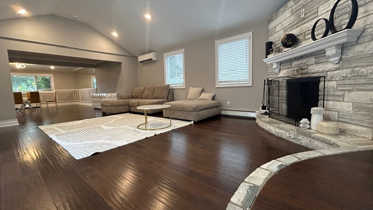 Photo of Livingroom in Oceanside