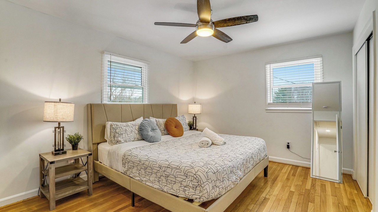 Photo of Bedroom in Alexandria West