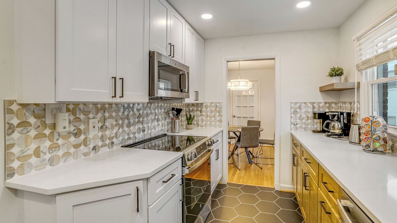 Photo of Kitchen in Alexandria West