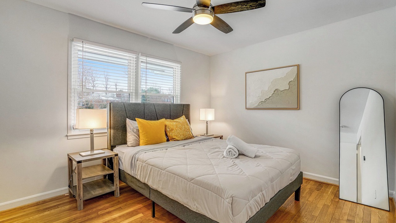 Photo of Bedroom in Alexandria West