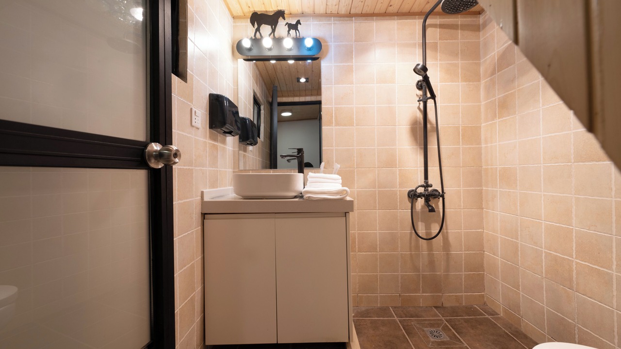 Photo of Bathroom in Huaihai Road Commercial Area
