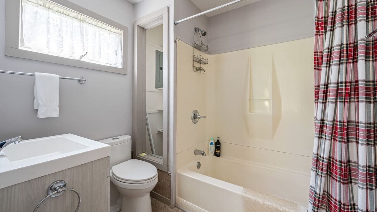Photo of Bathroom in Phoenicia