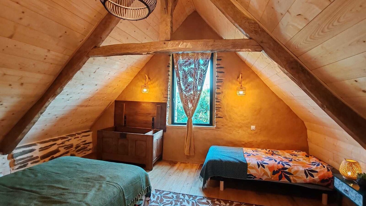 Photo of Bedroom in Bon Repos sur Blavet