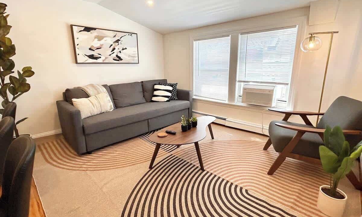 Photo of Livingroom in Arlington