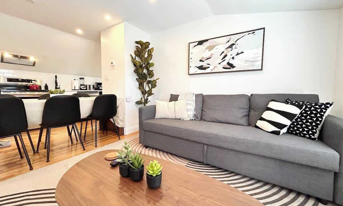 Photo of Livingroom in Arlington