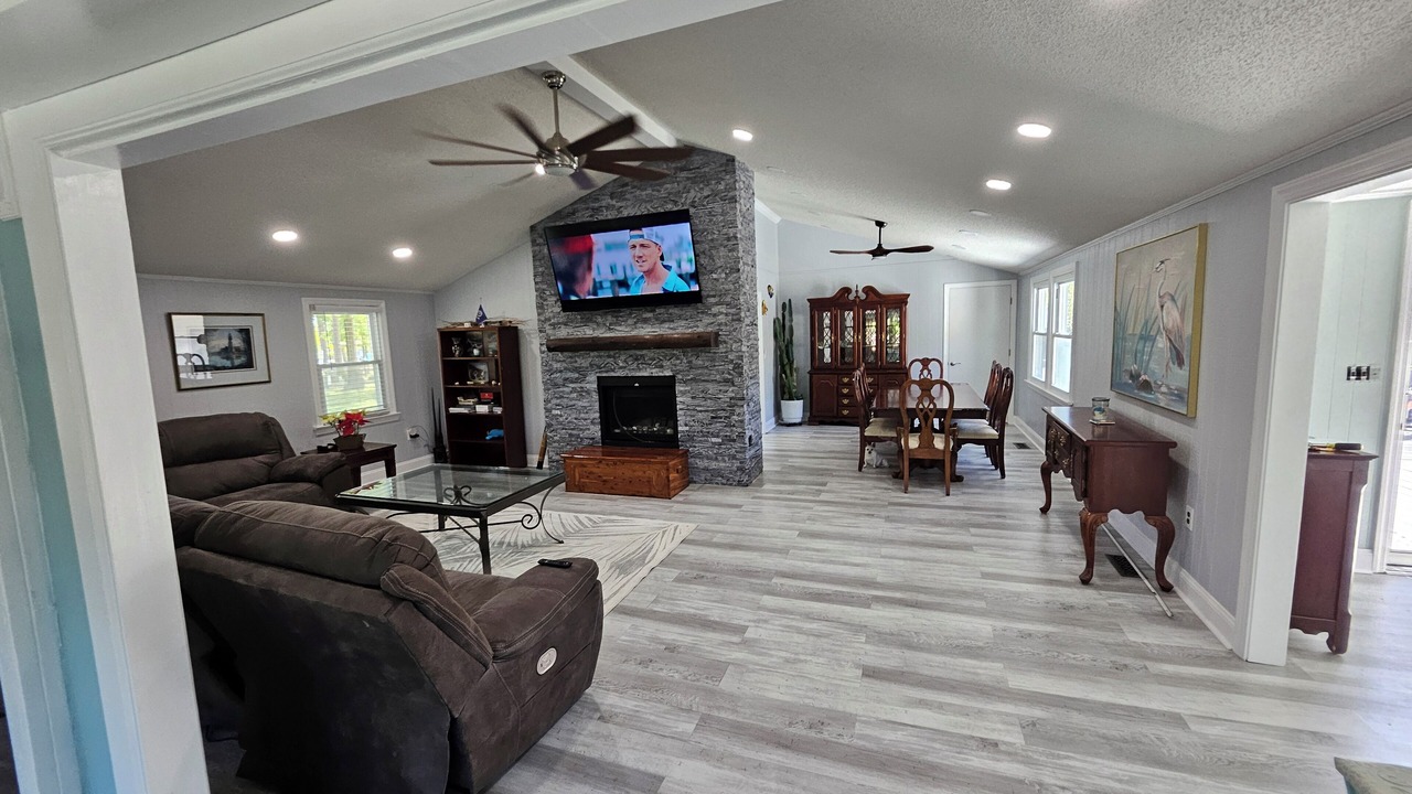 Photo of Livingroom in Mount Holly
