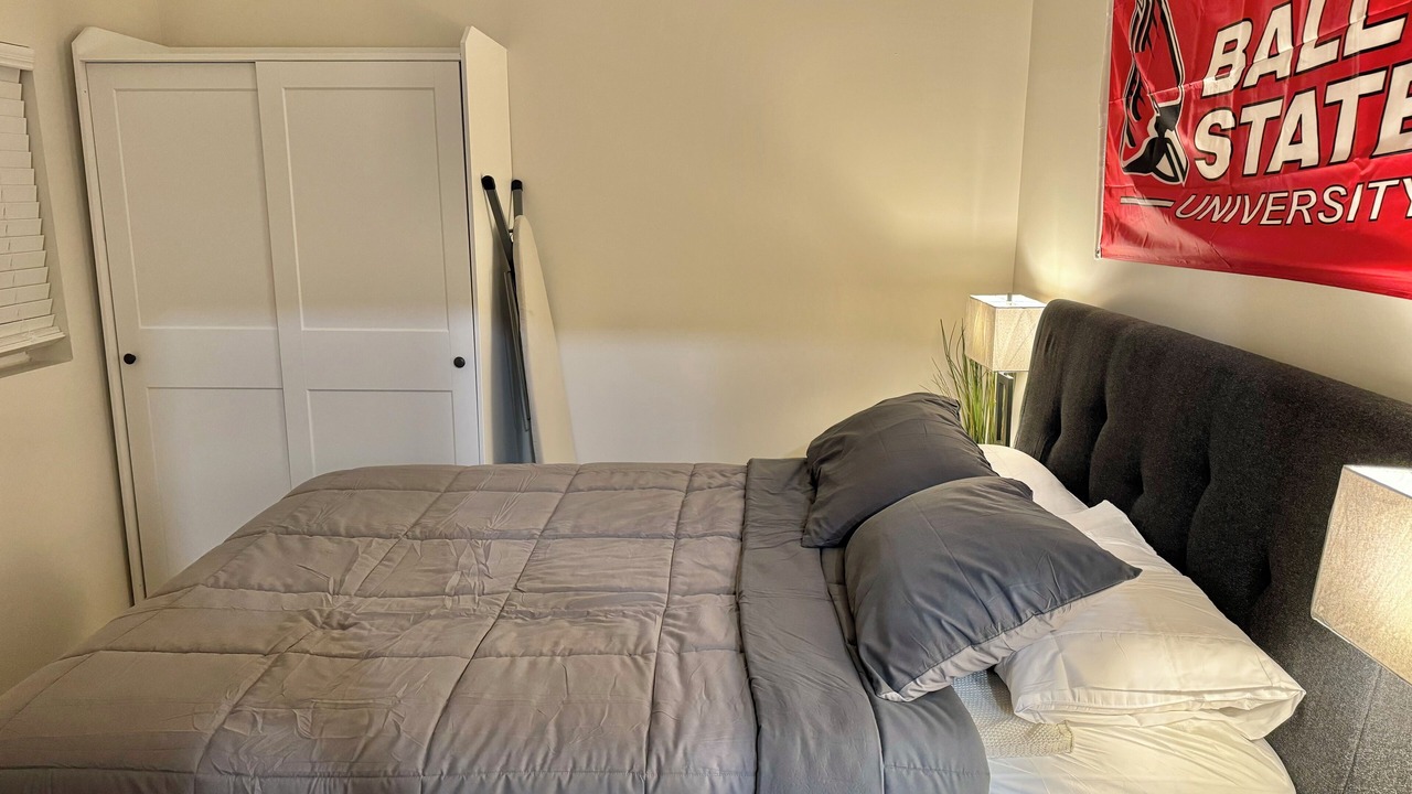 Photo of Bedroom in Muncie