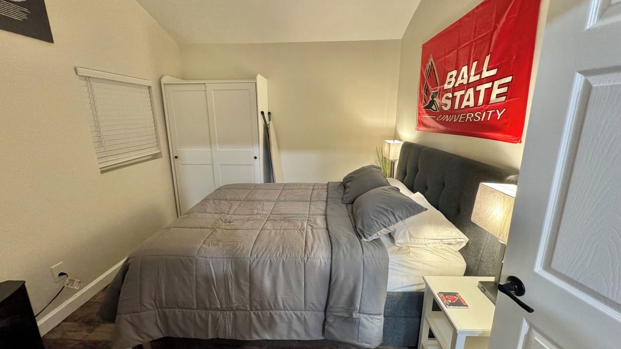 Photo of Bedroom in Muncie