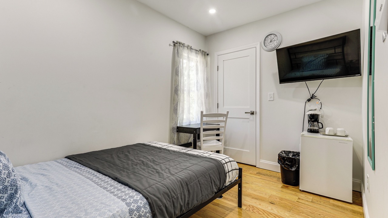 Photo of Bedroom in Avon