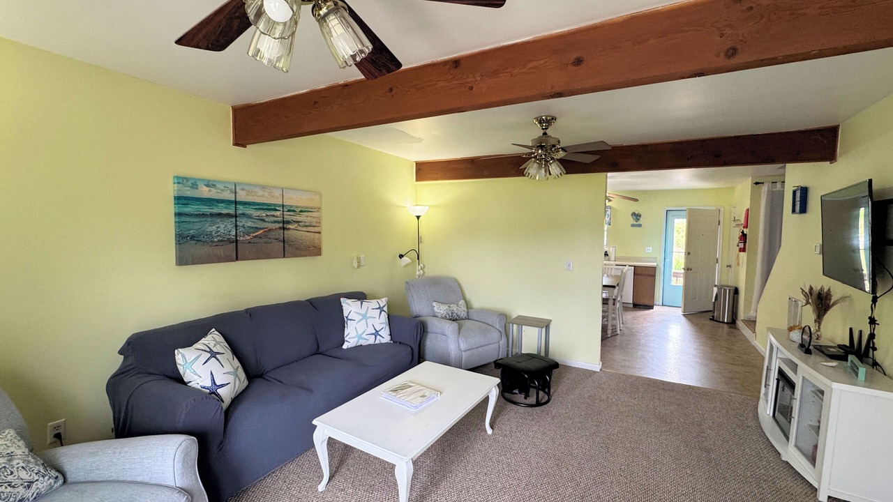 Photo of Livingroom in Deep Hole