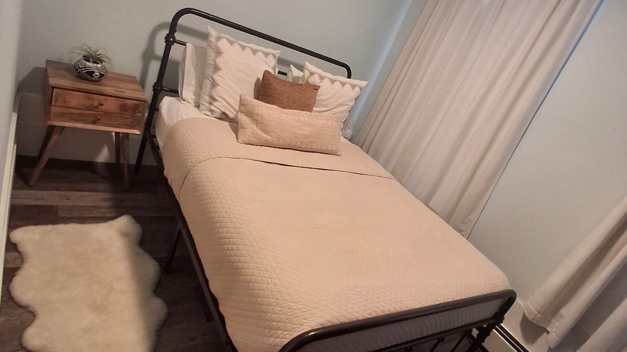 Photo of Bedroom in Communipaw