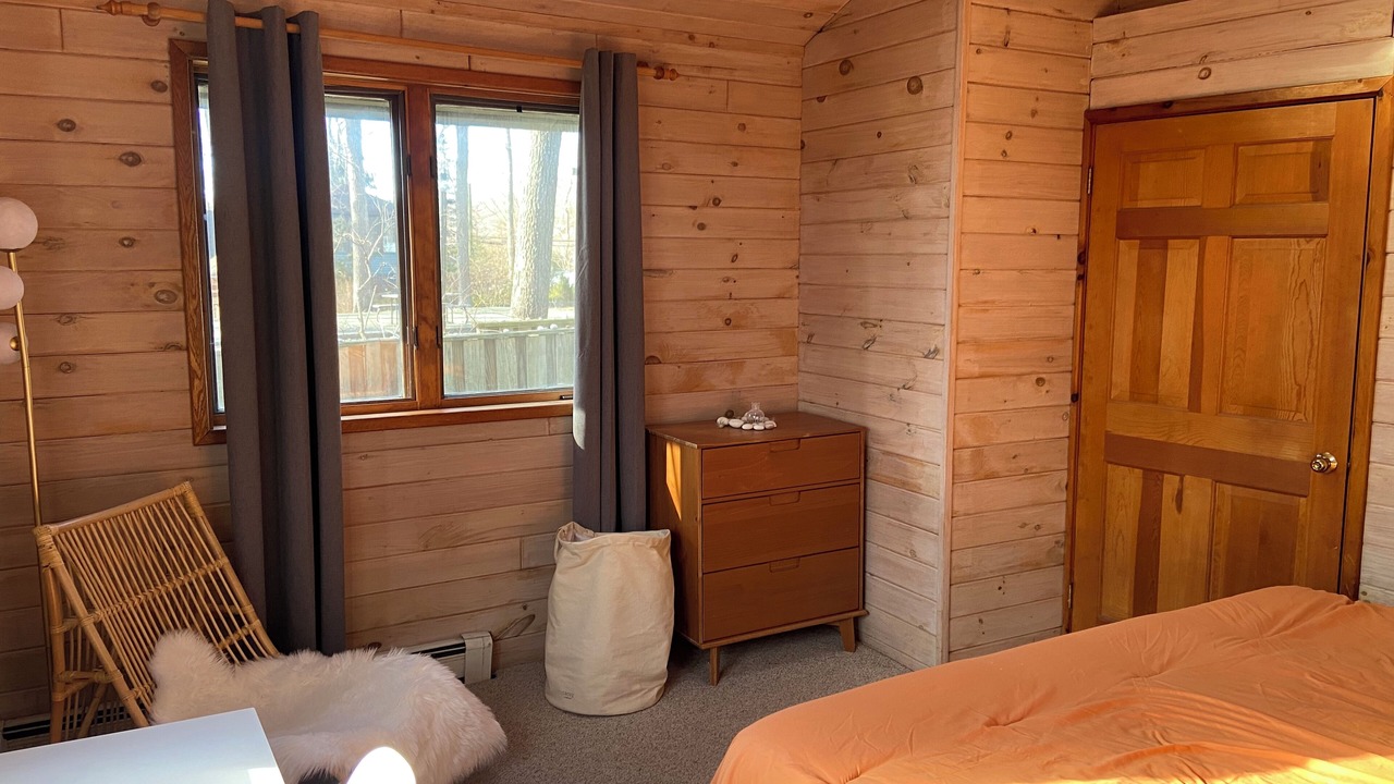 Photo of Bedroom in Baiting Hollow