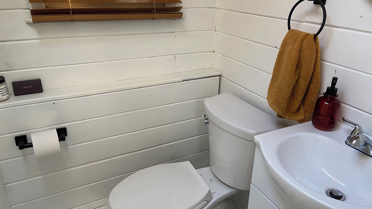 Photo of Bathroom in Baiting Hollow