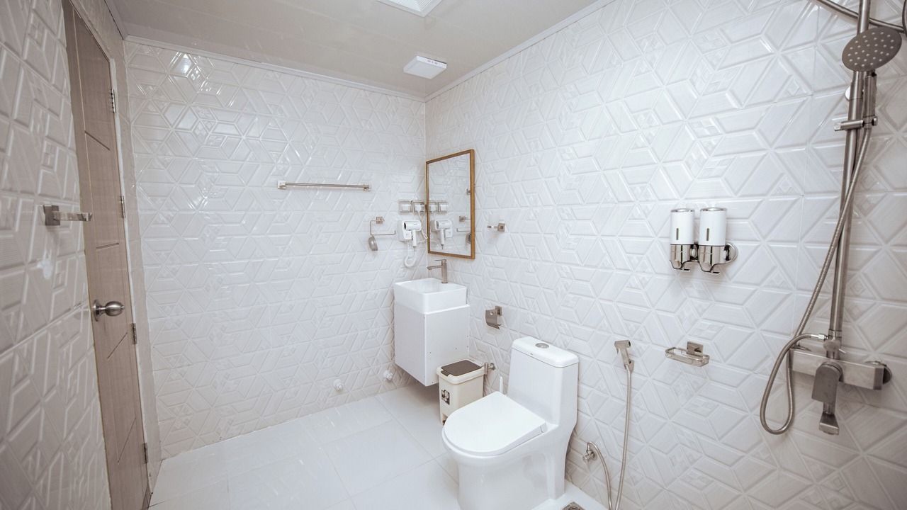 Photo of Bathroom in Mathiveri
