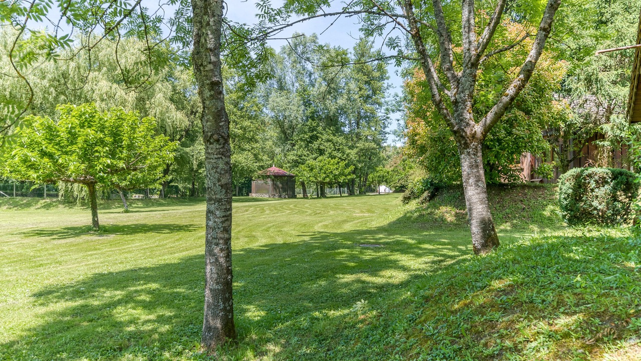 Photo of Outdoor in Vaulnaveys-le-Bas