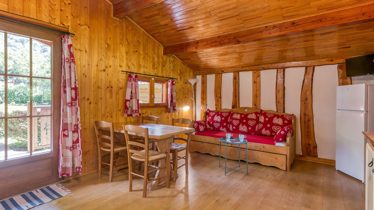 Photo of Livingroom in Vaulnaveys-le-Bas