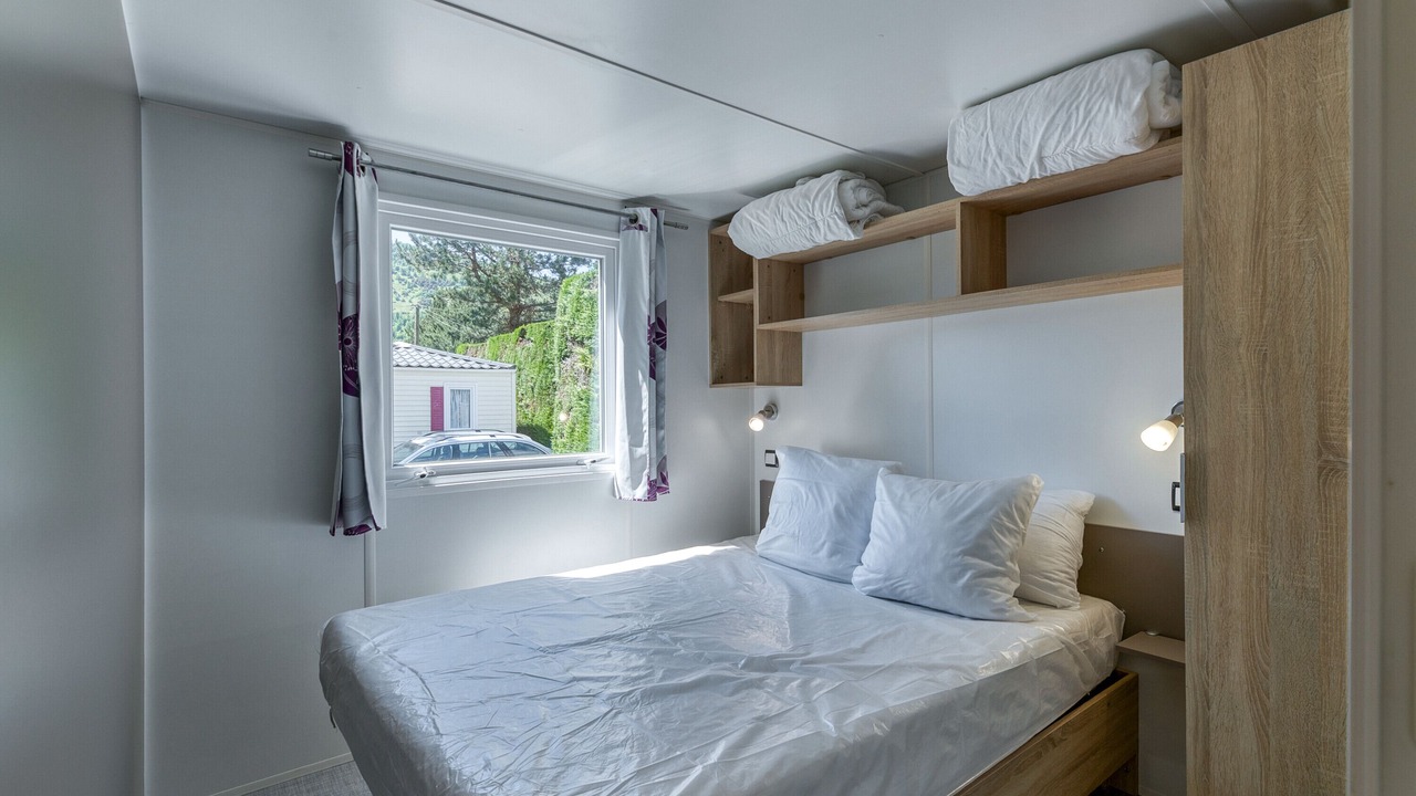 Photo of Bedroom in Vaulnaveys-le-Bas