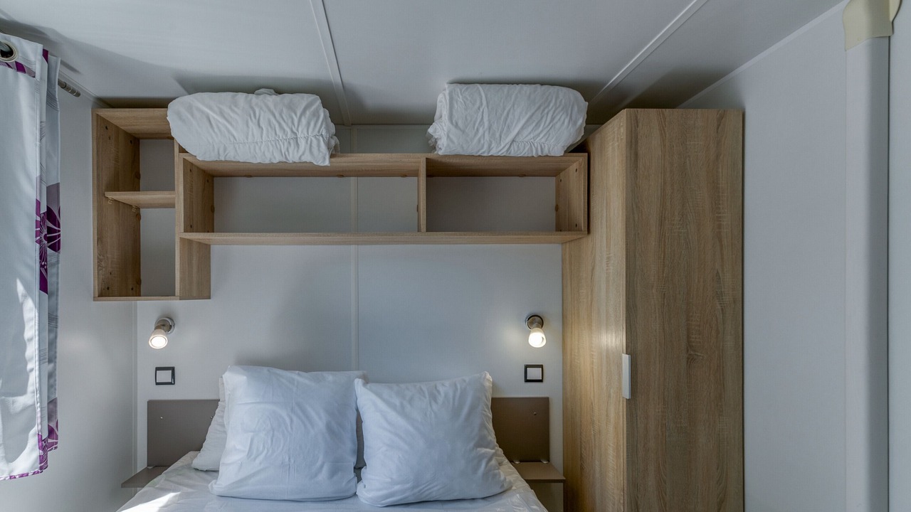 Photo of Bedroom in Vaulnaveys-le-Bas
