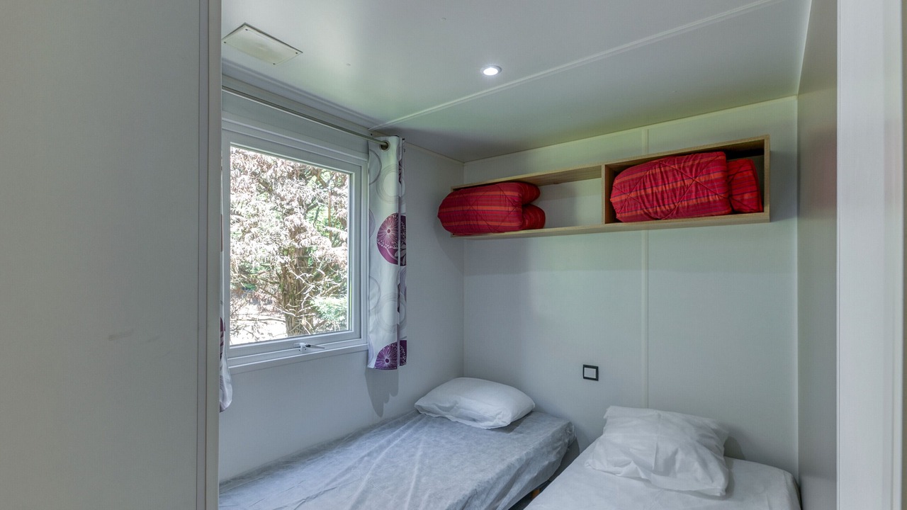 Photo of Bedroom in Vaulnaveys-le-Bas