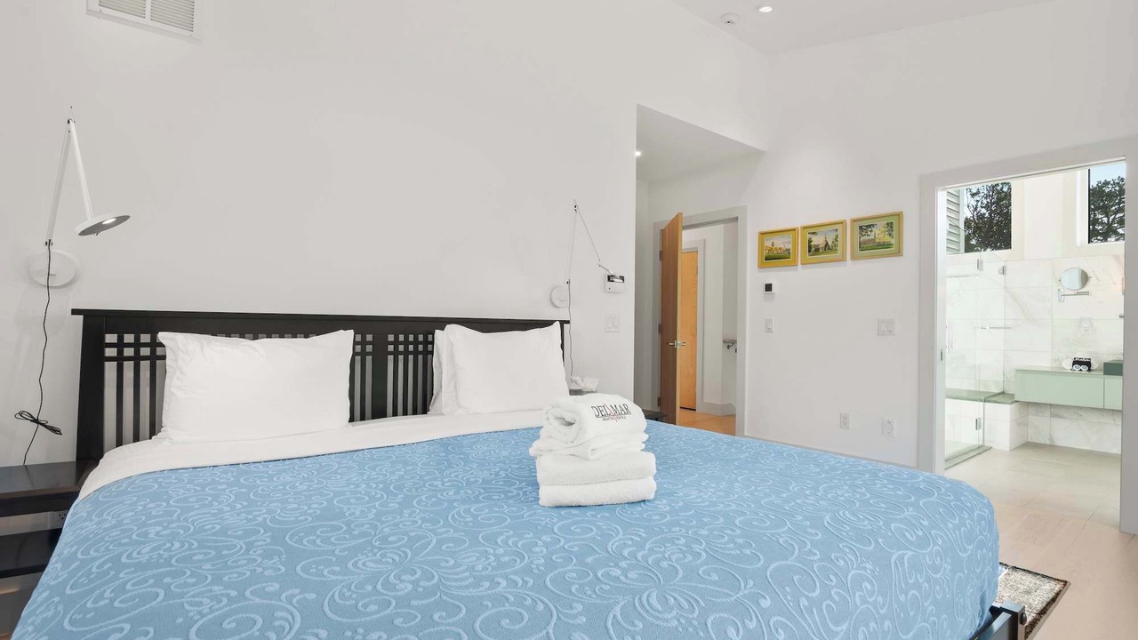 Photo of Bedroom in Wellfleet