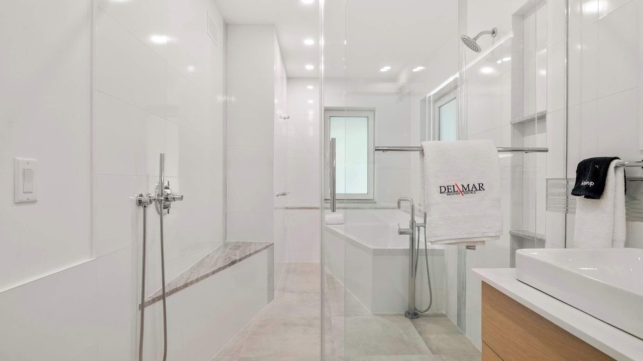 Photo of Bathroom in Wellfleet