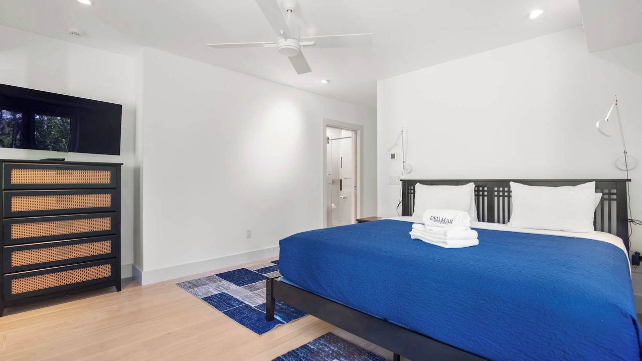 Photo of Bedroom in Wellfleet