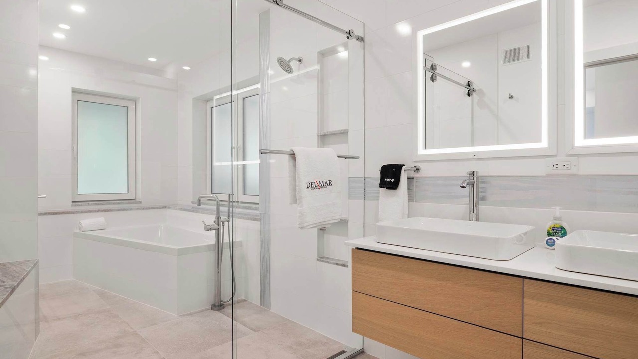 Photo of Bathroom in Wellfleet