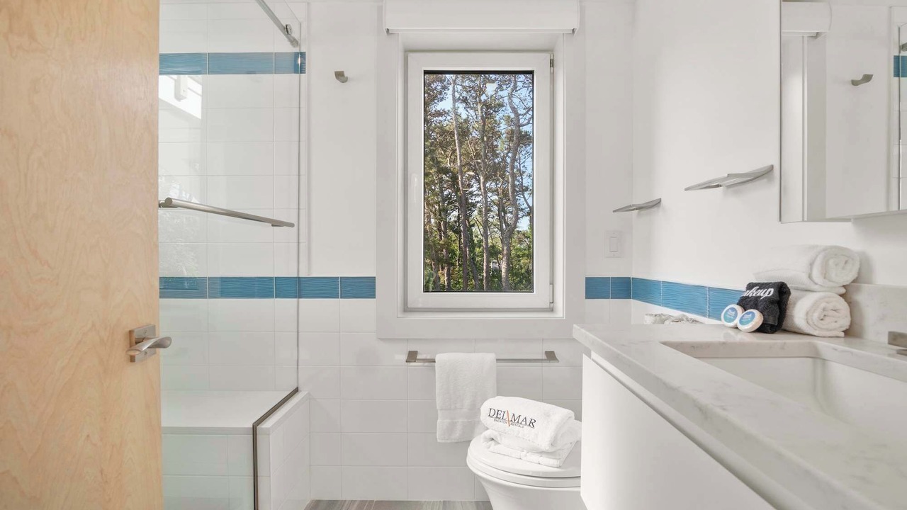 Photo of Bathroom in Wellfleet