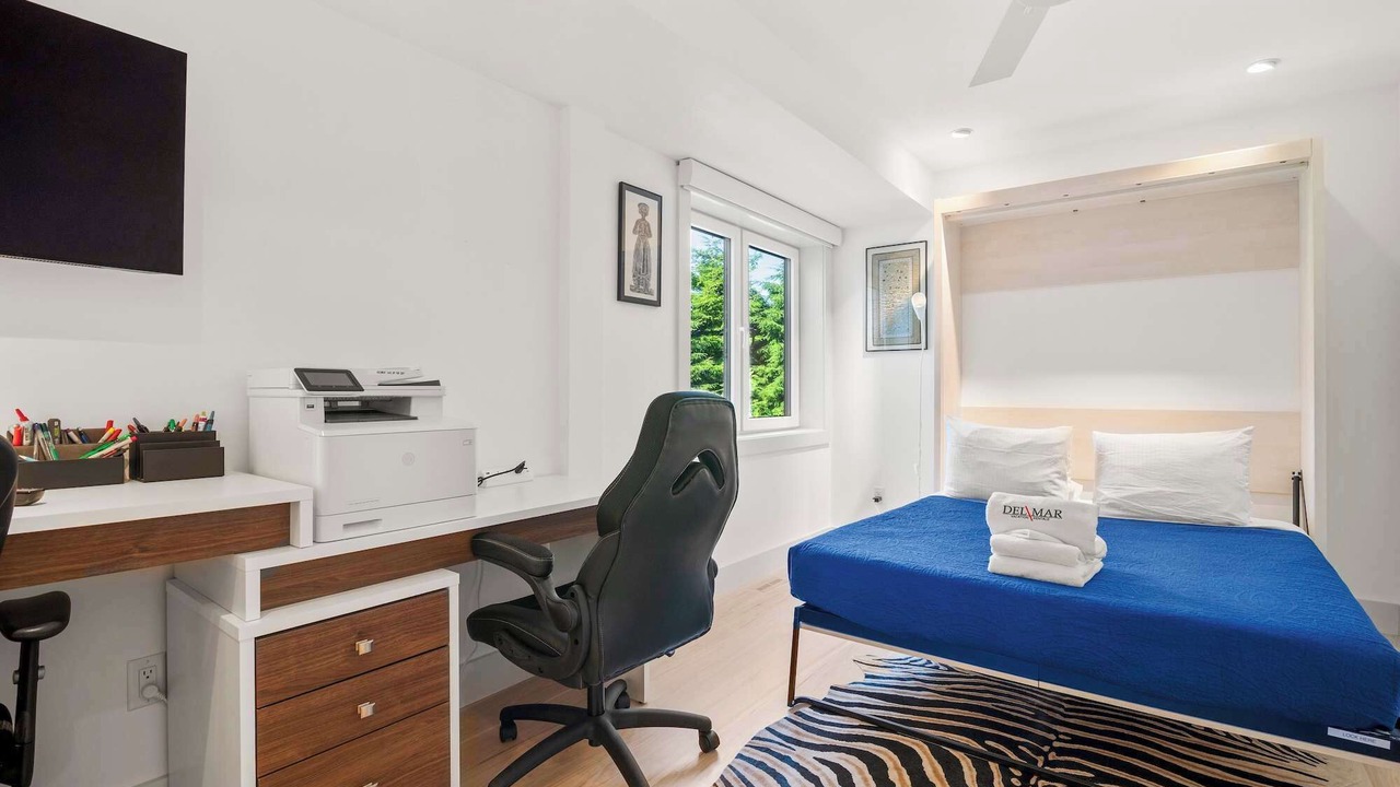 Photo of Bedroom in Wellfleet