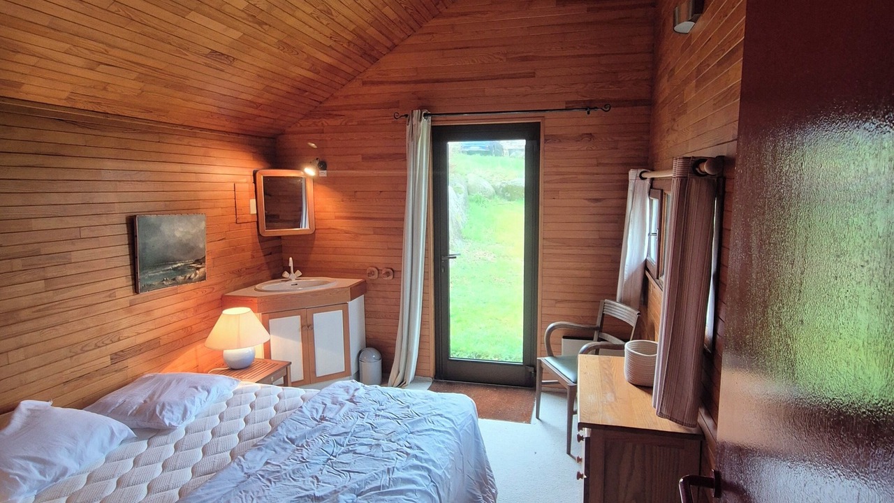 Photo of Bedroom in Tregastel