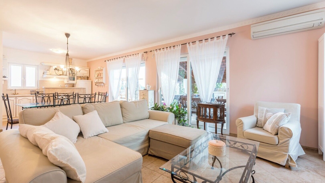 Photo of Livingroom in Rudine