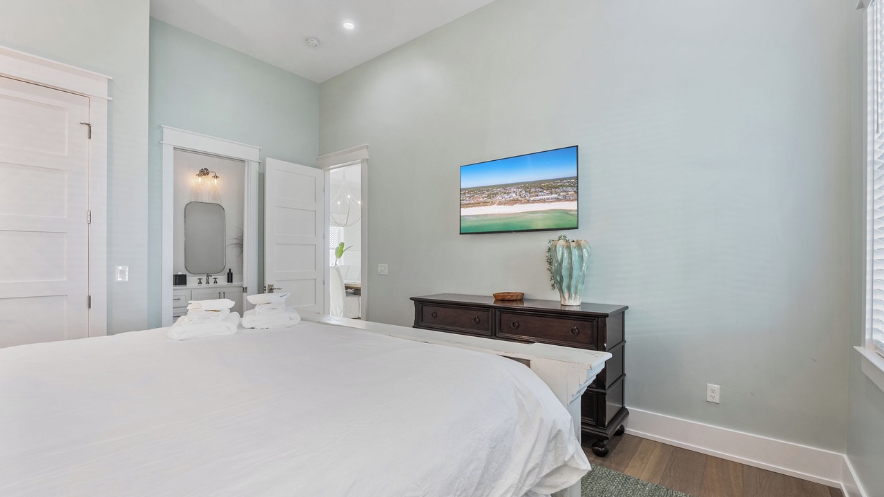 Photo of Bedroom in Laguna Beach