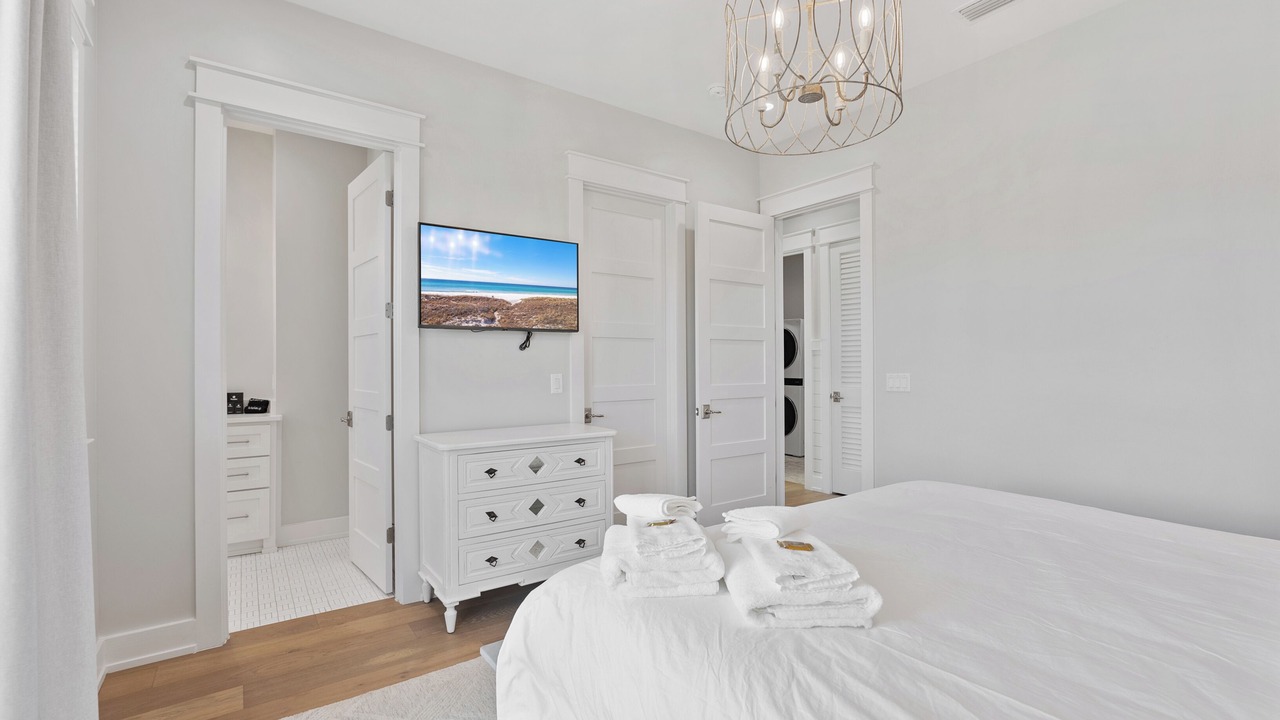 Photo of Bedroom in Laguna Beach