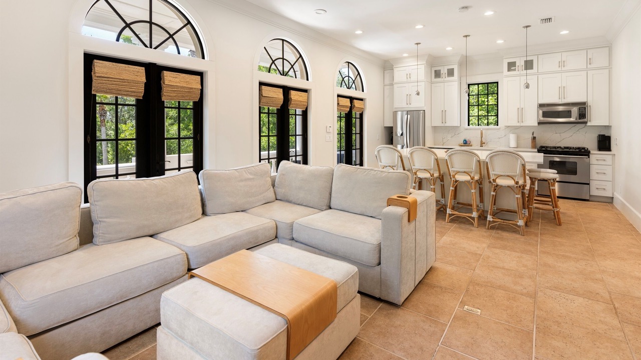 Photo of Livingroom in Sunnyside