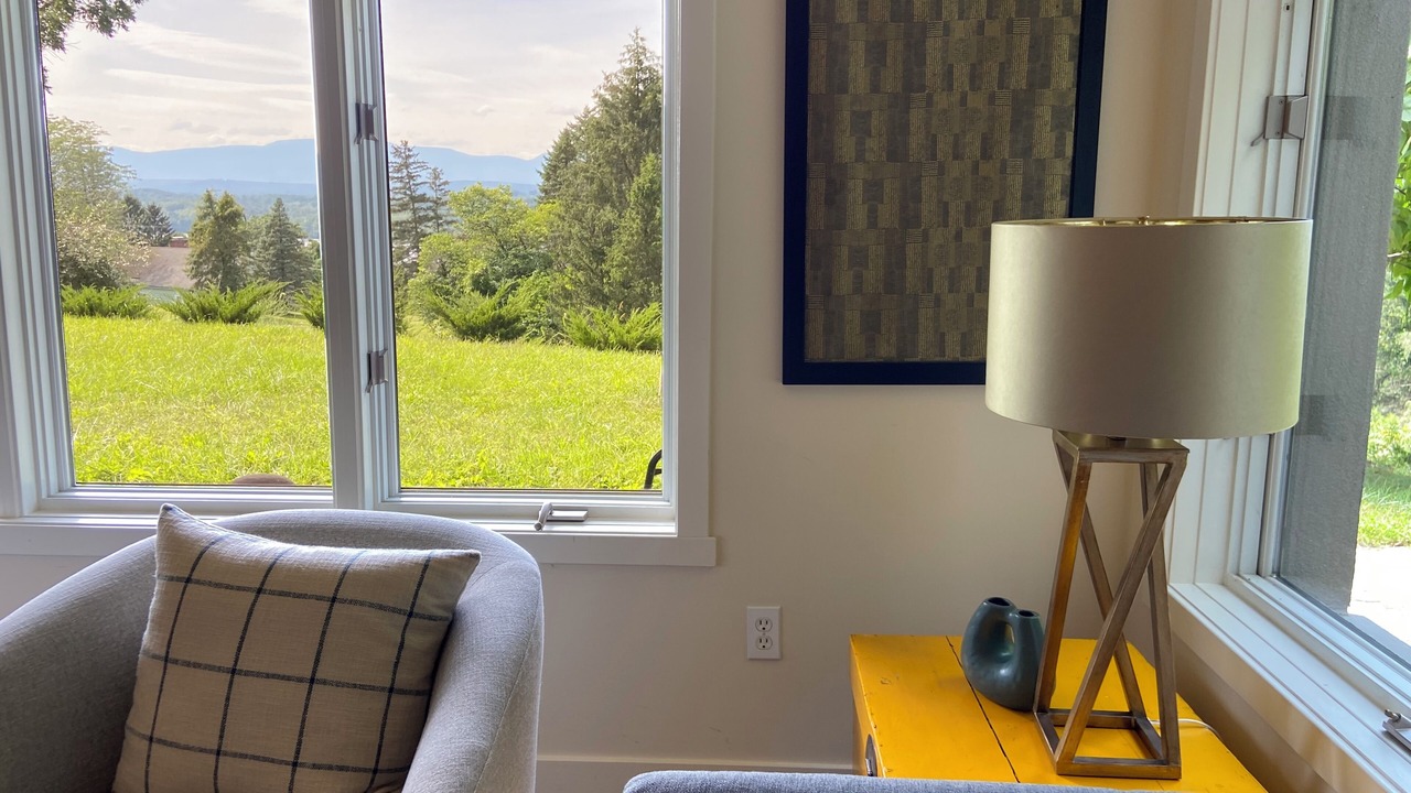 Photo of Livingroom in Hudson