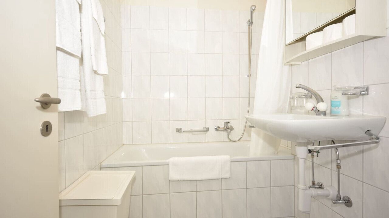 Photo of Bathroom in District 6